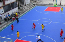 亞強(qiáng)體育施工案例:懸浮式球場(chǎng),